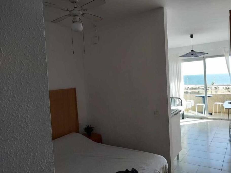 Miami 402estudio Situado En Primera Linea De Mar Apartamento Ampuriabrava